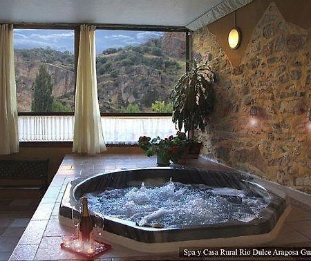 Spa Y Casa Rural Rio Dulce Aragosa Eksteriør billede