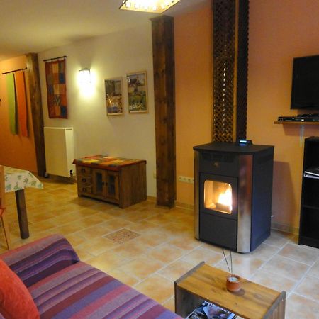 Spa Y Casa Rural Rio Dulce Aragosa Eksteriør billede