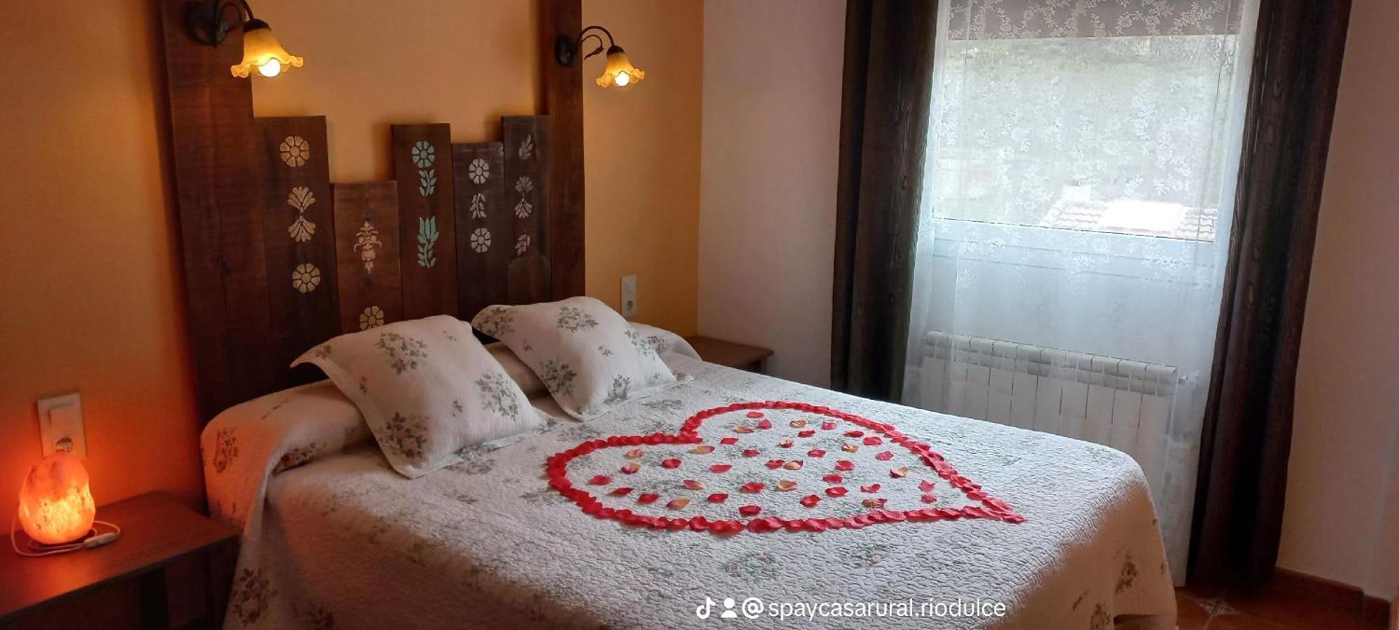 Spa Y Casa Rural Rio Dulce Aragosa Værelse billede
